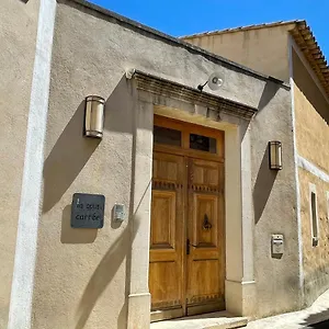 Bed and breakfast La Cour Carree, Rustrel