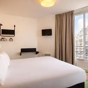 Korner Eiffel מלון פריז
